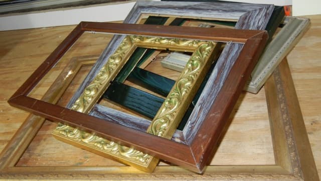 Mash up of Goodwill frames.