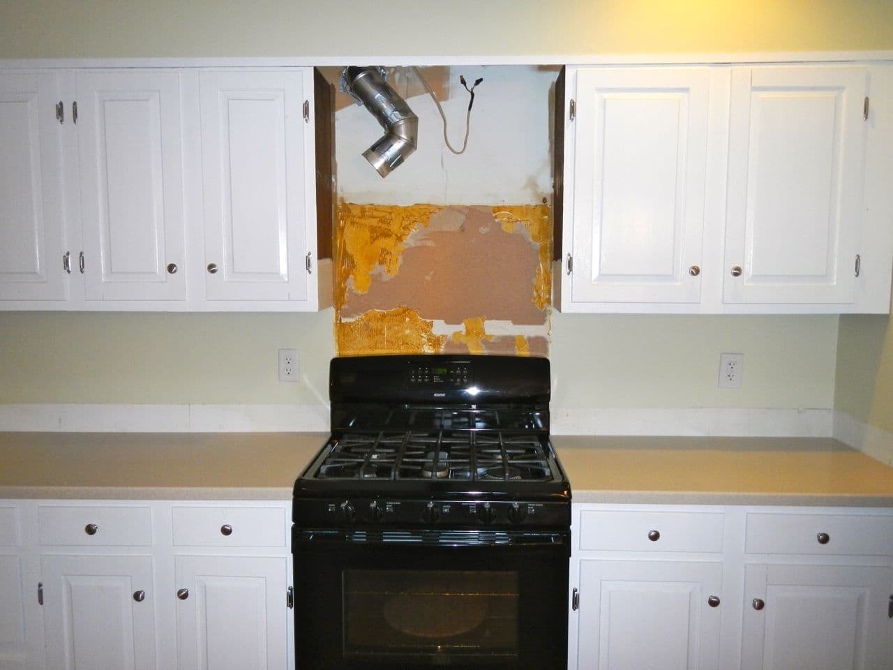 Removing A Range Hood