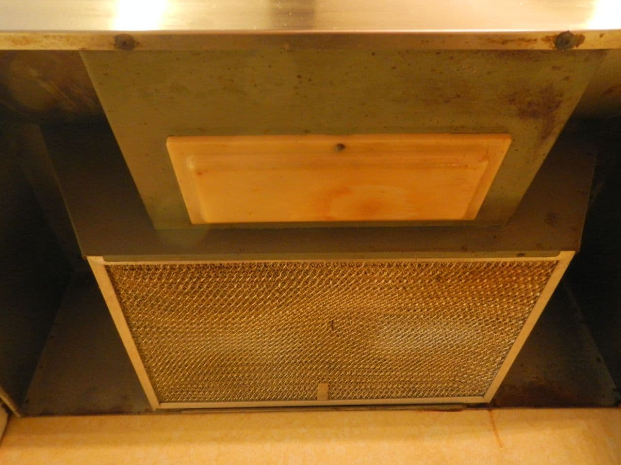 Removing A Range Hood