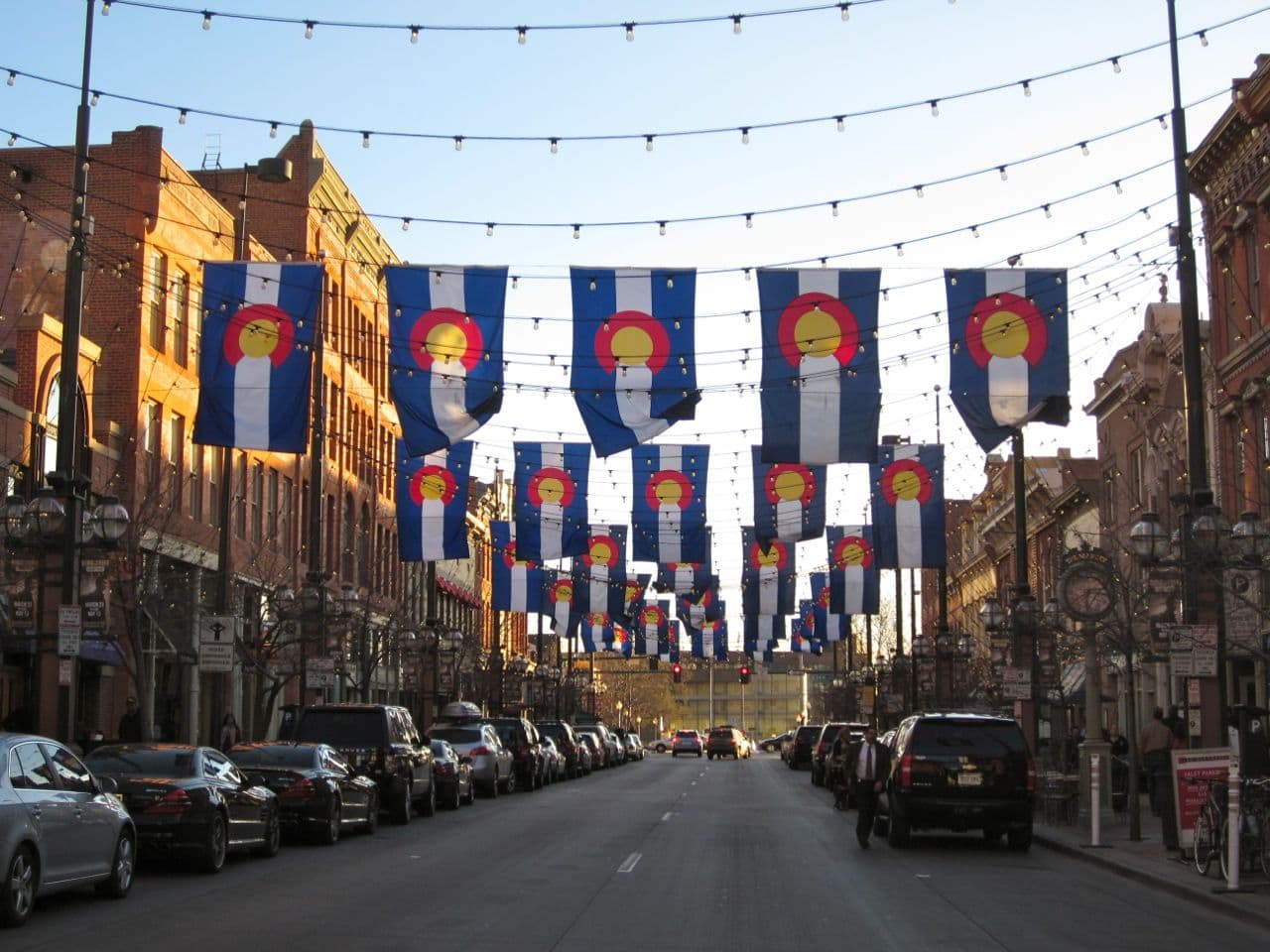 Colorado Flags @ Larimer